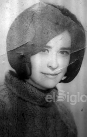 Srita. Emilia Orozco hoy está cumpliendo 69 años.