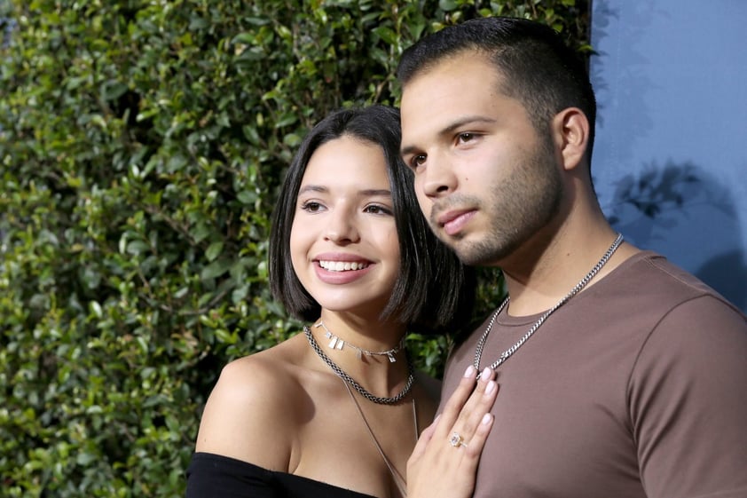 Entre los invitados a la inauguración hubo varias estrellas latinas como los hermanos Leonardo y Ángela Aguilar, hijos del músico Pepe Aguilar, y el actor Diego Tinoco (On My Block), quien deseó que en el futuro 'haya más películas de acción que cuenten con intérpretes latinos'.