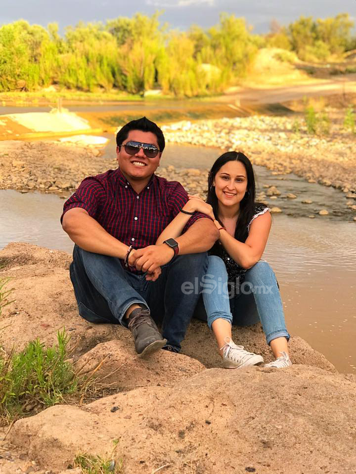 Domique y Valeria en su visita a Cuatrociénegas,
Coahuila.