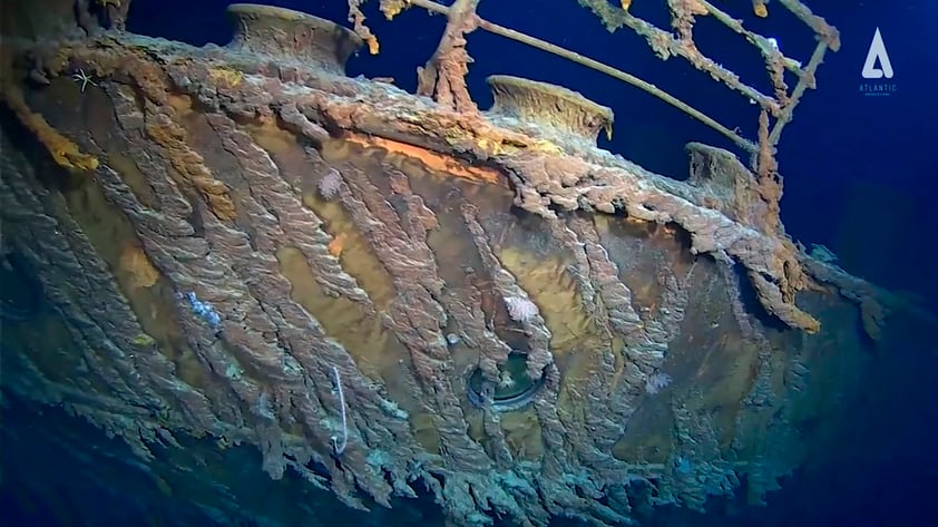 Mediante un sumergible tripulado, los expertos han conseguido sacar varias instantáneas que muestran el estado actual de los restos de la nave, ubicada a 3.8 kilómetros de profundidad a unos 600 kilómetros de la costa de Terranova (Canadá).