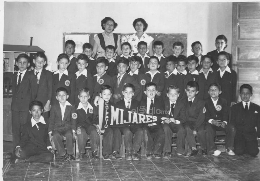 Generación del Colegio Mijares, hace algunos años