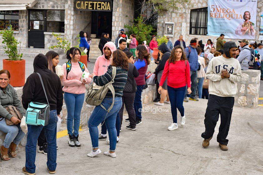 Realizan megarreliquia en Torreón