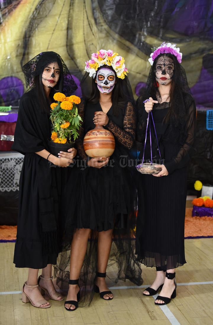 02112019 Daniela Maeda, Samara Niño y Adriana Rodríguez.