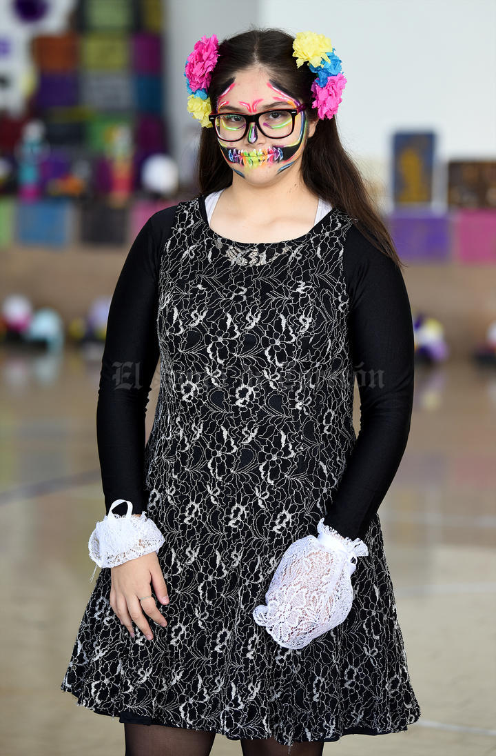 02112019 COLORIDA CATRINA.  Valeria Hernández.