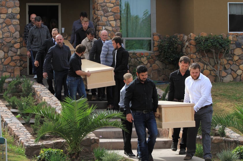 Los cuerpos de Ray Langford y sus dos hijos serán inhumados en el panteón de La Mora, “porque ella amaba este lugar”, dijo su padre.