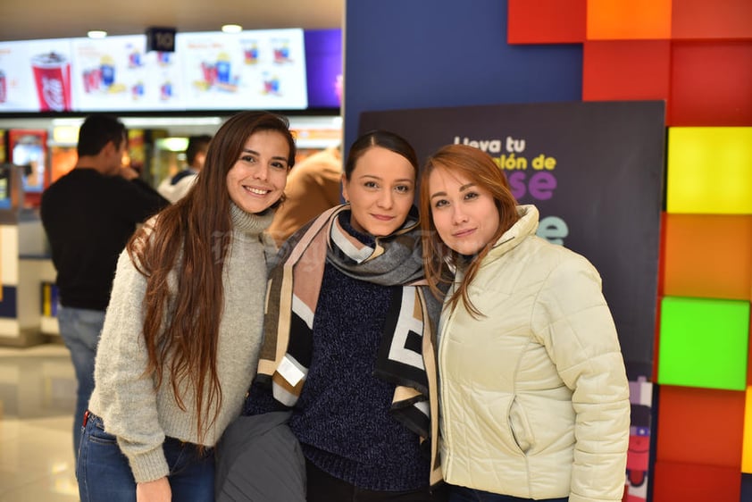 20112019 Paola, América e Isabel.