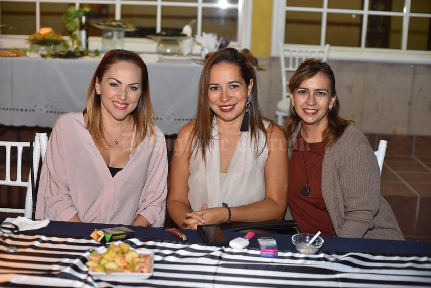 22112019 Maribel, Laura y Lorena.