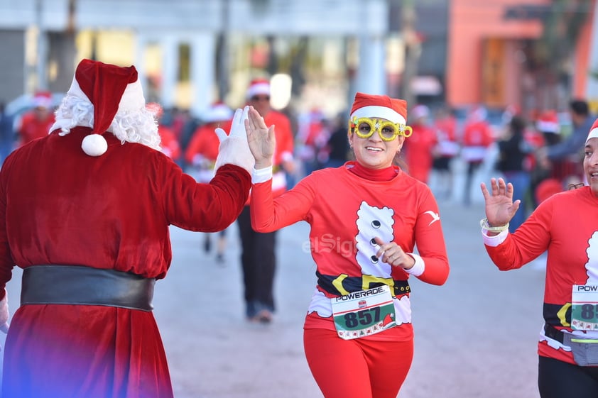 La mayoría de los corredores lucieron también el gorrito.