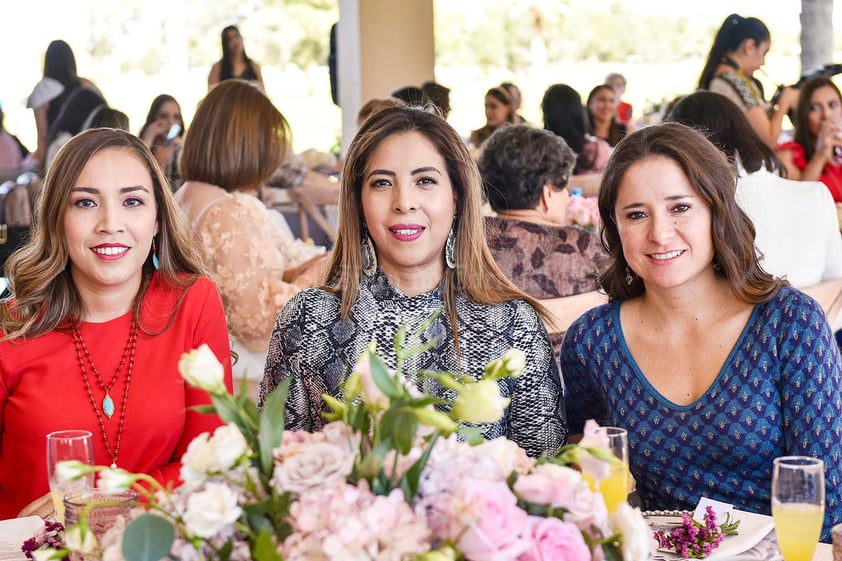 Ilse Torres,Alondra Salazar e Ilse Torres.