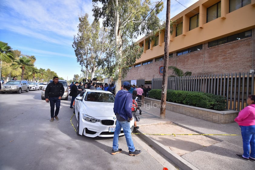 Dos muertos y 4 heridos tras disparos en colegio de Torreón