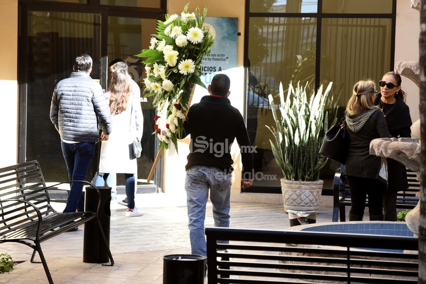 Dos muertos y 4 heridos tras disparos en colegio de Torreón