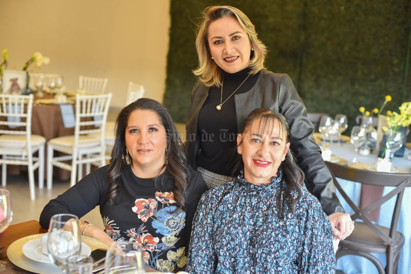 Rosario, Marcela y Yadira