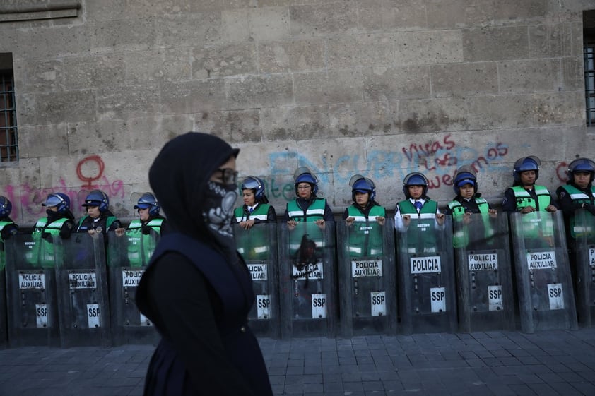 Exigen soluciones para la inseguridad que padecen las mujeres en el país.