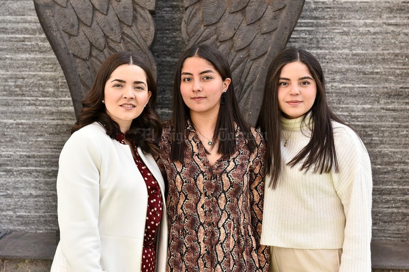 Karla,Marcela y Renata.