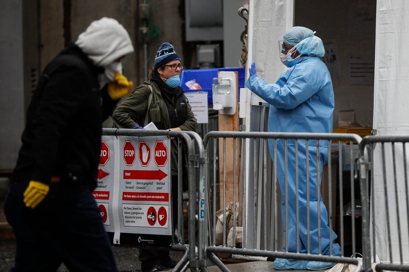 Casi 2,000 personas fueron hospitalizadas en el estado por el virus.