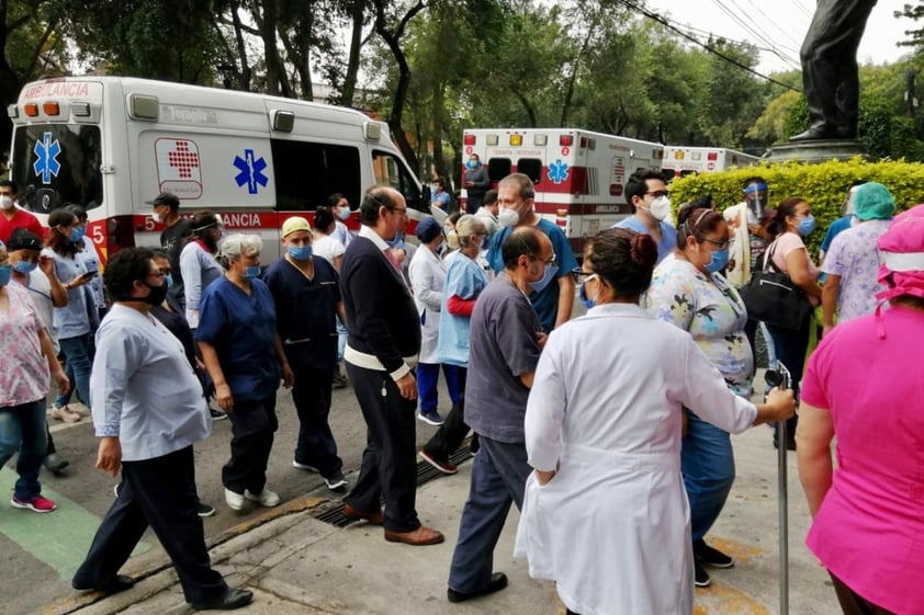 El epicentro fue a 12 kilómetros al sureste de Crucecita, Oaxaca