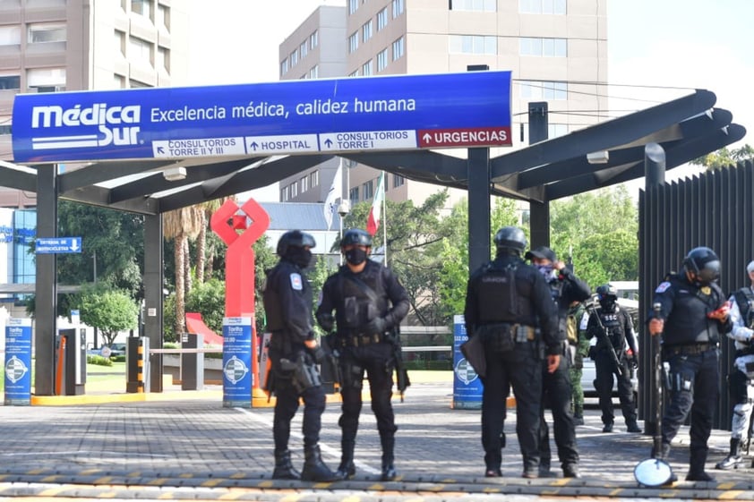 'El secretario de Seguridad Ciudadana de la Ciudad sufrió un atentado, él se encuentra fuera de peligro siendo atendido en un hospital. Hubo fallecidos y varios detenidos; se están realizando las investigaciones correspondientes', indicó Sheinbaum en un breve mensaje en Twitter.