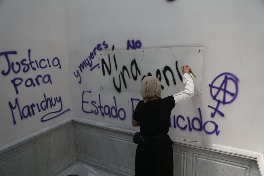 Exigen renuncia de la titular, Rosario Piedra