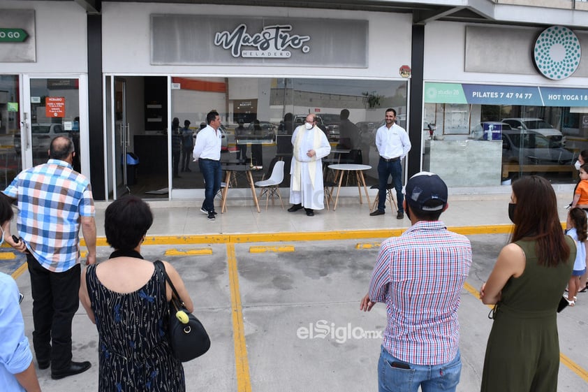 Inauguración de Maestro Heladero