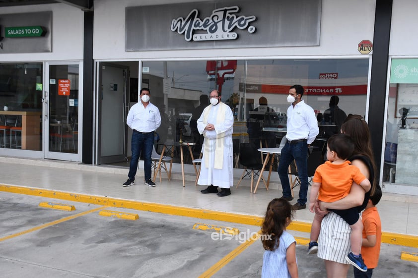 Inauguración de Maestro Heladero