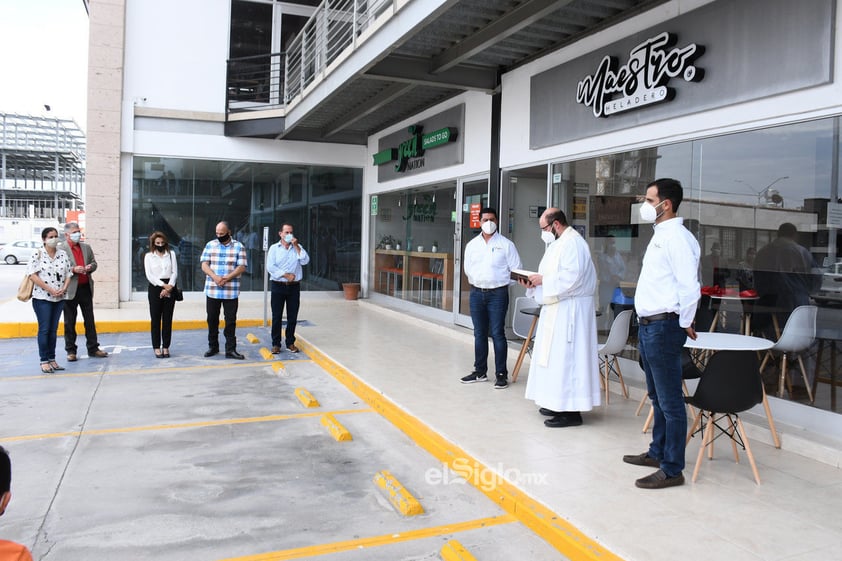 Inauguración de Maestro Heladero