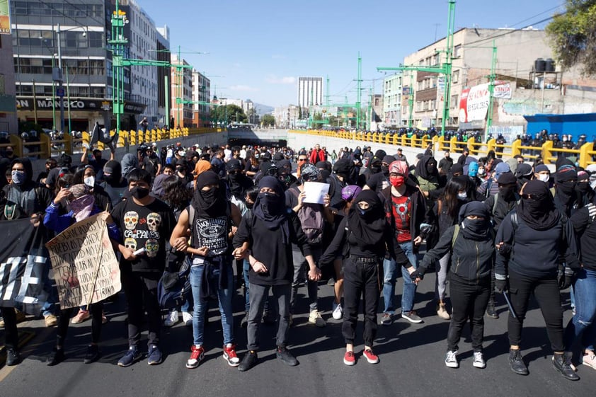 Marcha del 2 de octubre deja saldo de seis lesionados en CDMX