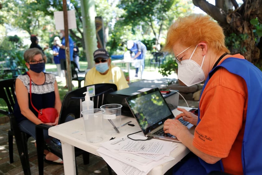 Residentes estadounidenses votan desde Jalisco