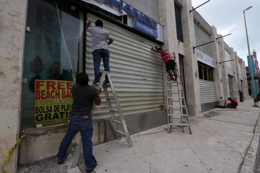 Resiente Caribe mexicano paso del huracán 'Zeta'