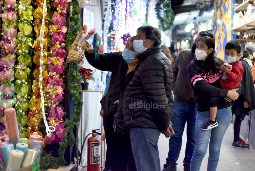 Inauguran y dan la bendición al mercadito navideño de Torreón