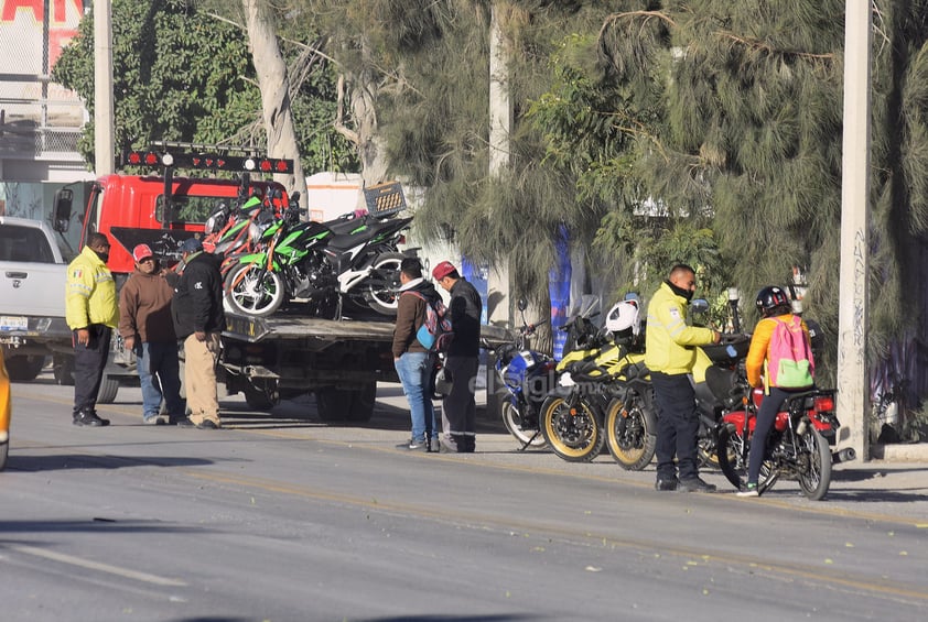 Autoridades de Torreón arman operativo para decomisar motocicletas