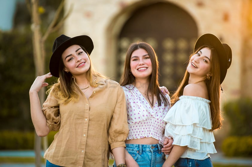 Elisa Mena, Fernanda Arzave y Mariam Jalil, compartes su interpretación del valor de la amistad.