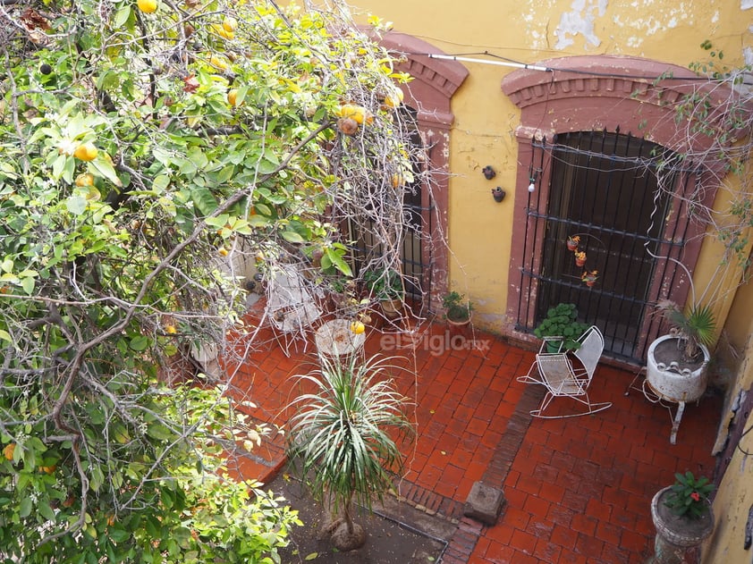 La casona que descansa bajo el cerro en Torreón