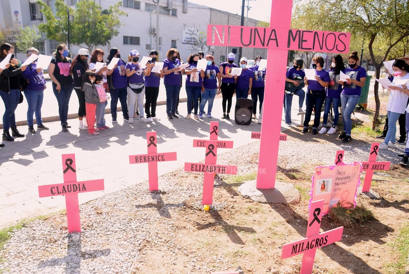 Protestan madres en Torreón; acusan impunidad en feminicidios