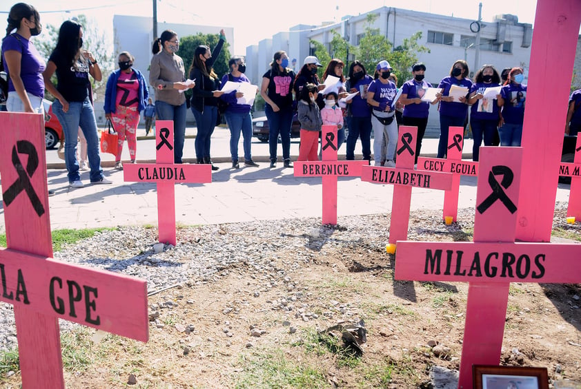 Protestan madres en Torreón; acusan impunidad en feminicidios