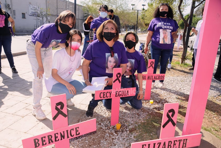 Protestan madres en Torreón; acusan impunidad en feminicidios