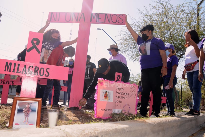 Protestan madres en Torreón; acusan impunidad en feminicidios