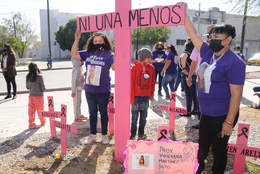 Protestan madres en Torreón; acusan impunidad en feminicidios