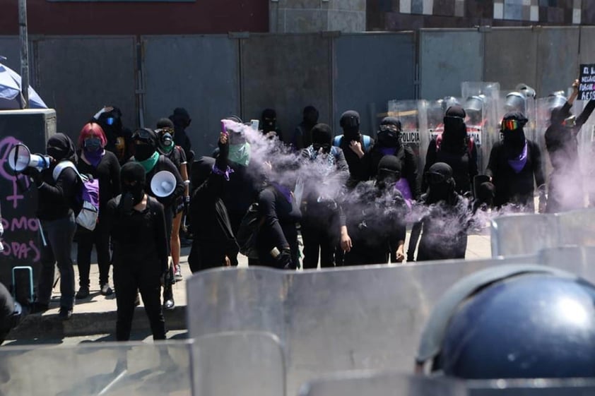 Mujeres toman las calles de CDMX ante el #8M2021