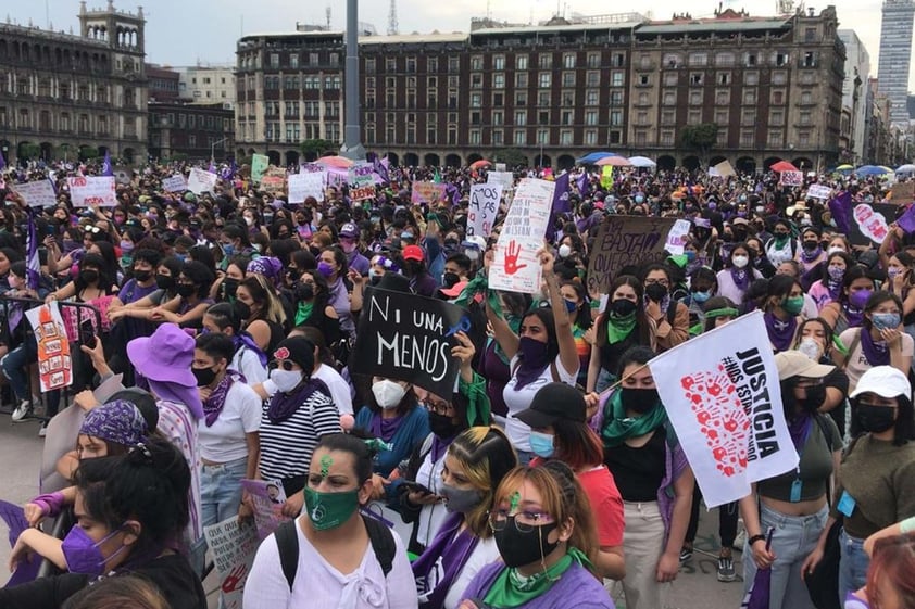 Mujeres toman las calles de CDMX ante el #8M2021