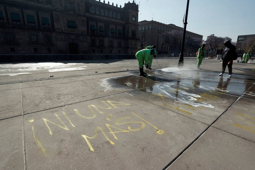 Centro de la CDMX despierta con leves daños tras marcha del 8M