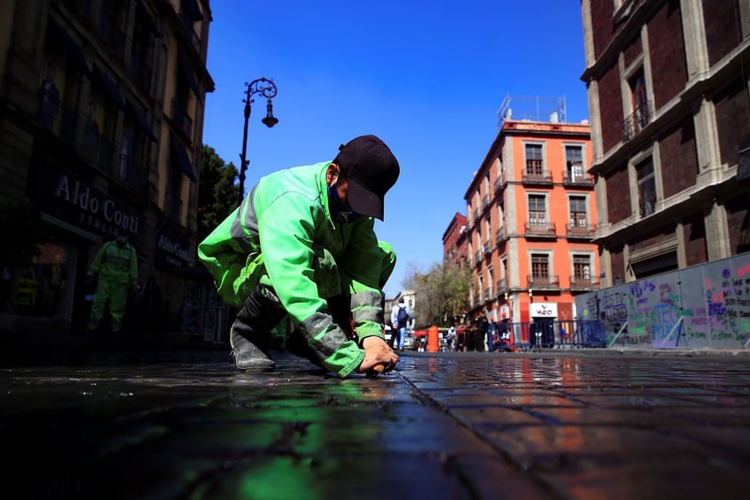 Centro de la CDMX despierta con leves daños tras marcha del 8M