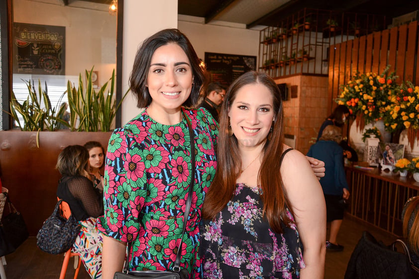 Romina Calderón e Isa Ortiz. Despedida de soltera Ana María Ortiz.