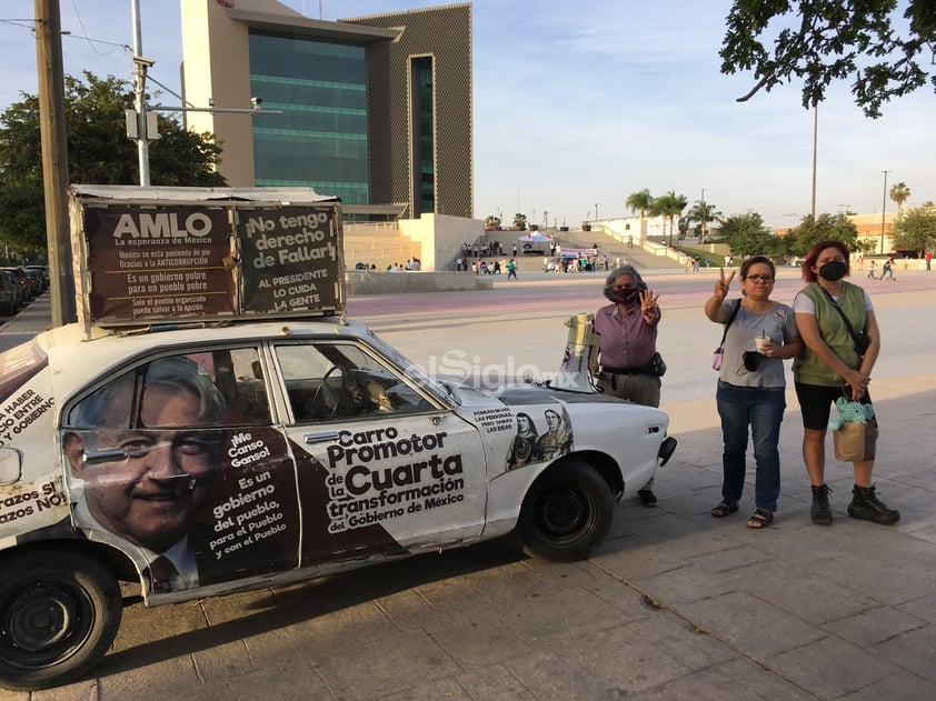 Frente Nacional Ciudadano AntiAMLO realiza mitin en Plaza Mayor de Torreón