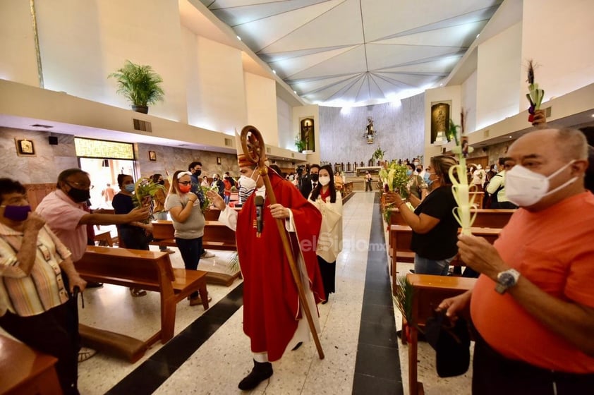 Celebran Domingo de Ramos en Torreón