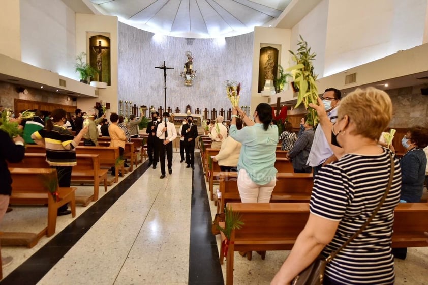 Celebran Domingo de Ramos en Torreón