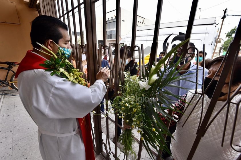 Celebran Domingo de Ramos en Torreón