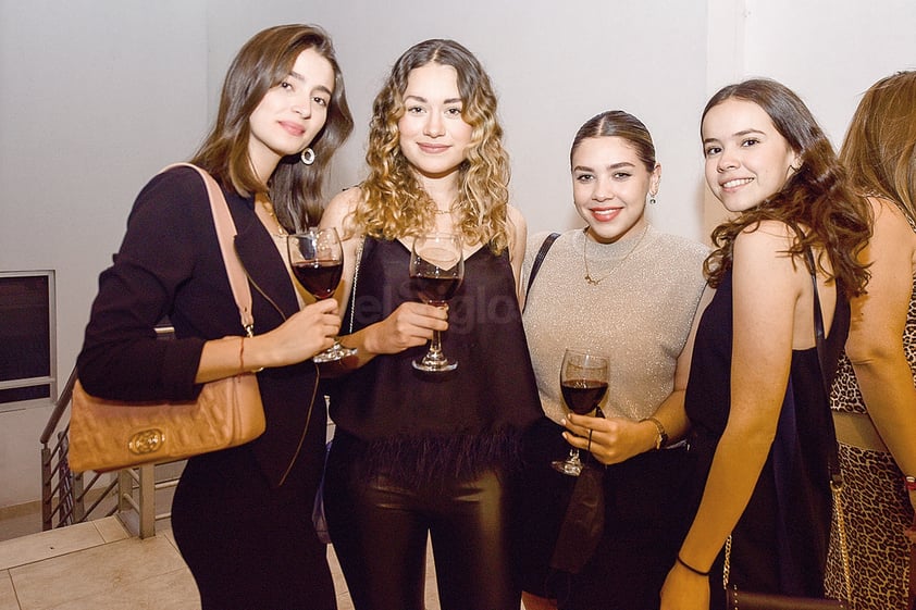 Brenda Cansino, Mariana Solís, Paila Martínez y Regina Blázquez