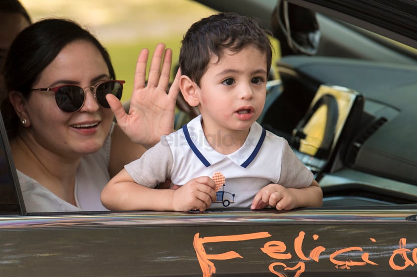 Rebeca Talamantes y Enrique Valdez.