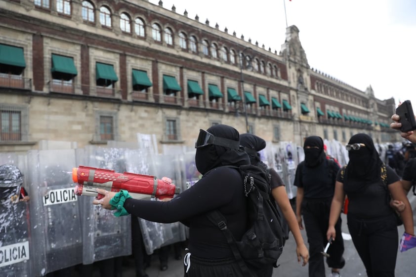 Demandan colectivos en CDMX justicia para víctimas de feminicidio