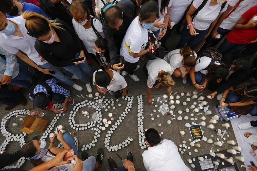 Marchan en Jalisco tras secuestro y asesinato de tres hermanos